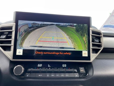Used 2025 Toyota Tundra SR5 w/ SR5 Premium Package AWD/4WD image 25