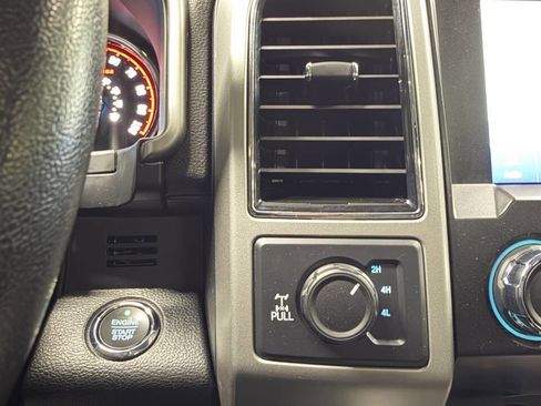 Used 2021 Ford F250 Lariat image 15