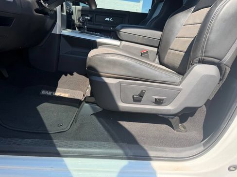 Used 2012 RAM 1500 Sport w/ Remote Start & Security Group RWD image 10