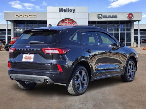 Used 2023 Ford Escape ST-Line w/ Tech Pack #1 AWD/4WD image 8