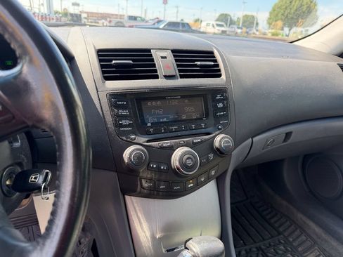 Used 2005 Honda Accord EX-L image 18