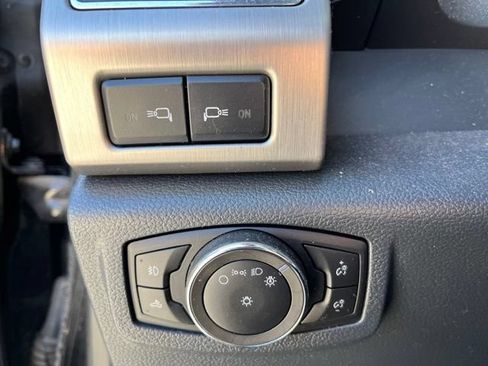 Used 2022 Ford F350 Platinum AWD/4WD image 26