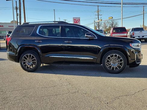 Used 2022 GMC Acadia Denali w/ Black Diamond Edition image 12