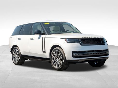 New 2025 Land Rover Range Rover Autobiography image 3