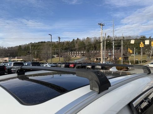 Used 2018 BMW X1 xDrive28i image 13