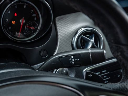 Used 2019 Mercedes-Benz GLA 250 4MATIC image 18