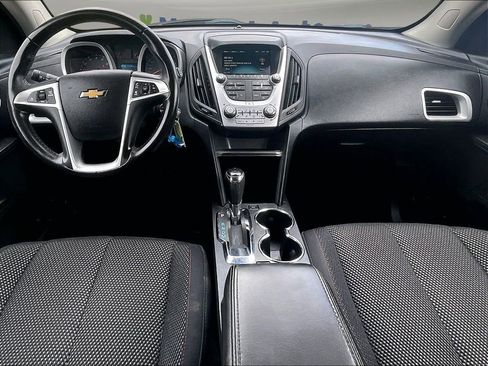 Used 2017 Chevrolet Equinox LT w/ Convenience Package AWD/4WD image 9