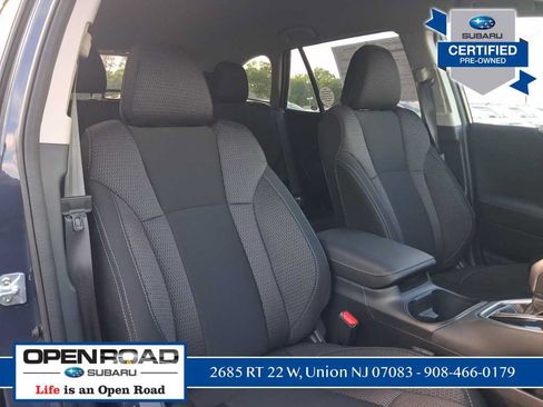 Certified 2025 Subaru Outback Premium AWD/4WD image 17