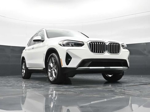Certified 2024 BMW X3 sDrive30i w/ Convenience Package RWD image 27