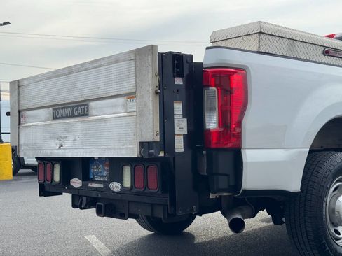 Used 2019 Ford F250 XL w/ Power Equipment Group image 38