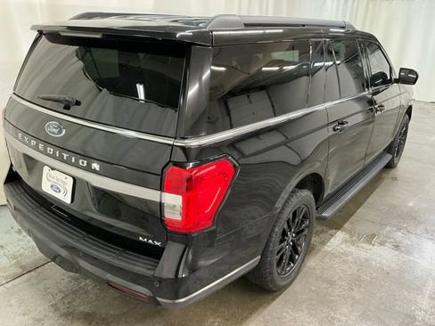Used 2023 Ford Expedition Max XLT AWD/4WD image 4