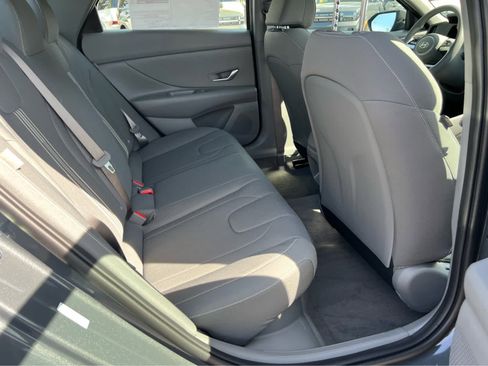 New 2026 Hyundai Elantra Blue image 22