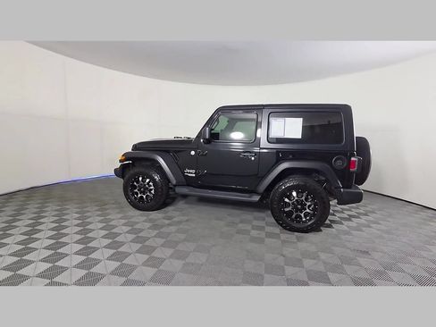 Used 2019 Jeep Wrangler Sport AWD/4WD image 46
