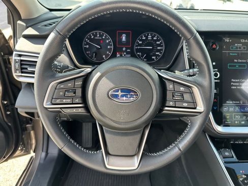 Used 2023 Subaru Outback Limited image 26