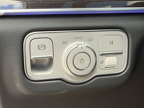 New 2025 Mercedes-Benz GLS 450 4MATIC image 21