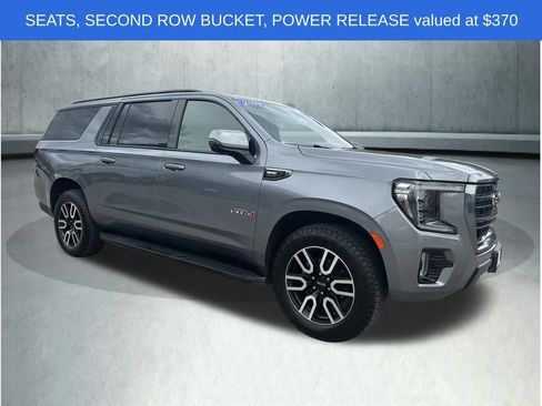 Used 2021 GMC Yukon XL AT4 w/ Rear Media and Nav Package AWD/4WD image 9