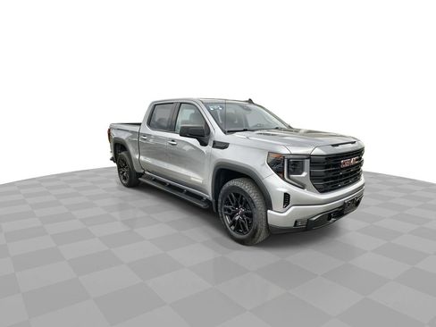 Used 2024 GMC Sierra 1500 Elevation AWD/4WD image 2