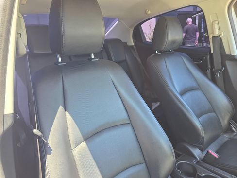 Used 2019 Toyota Yaris XLE FWD image 16