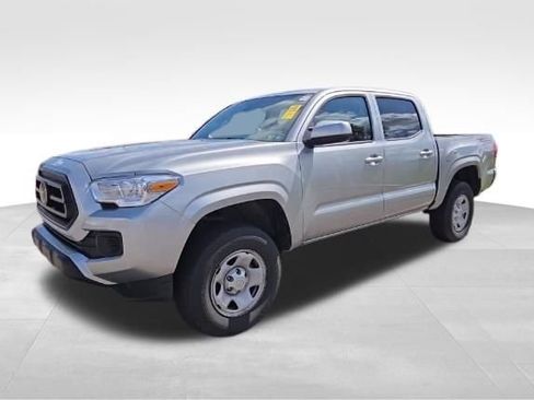 Used 2023 Toyota Tacoma SR AWD/4WD image 3