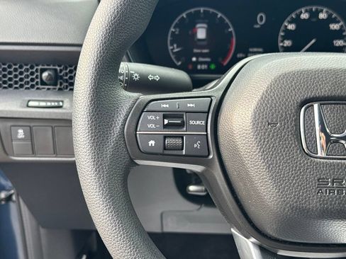 Used 2025 Honda CR-V LX image 16