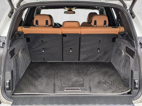 Used 2023 BMW X5 xDrive40i w/ Executive Package image 6