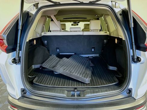 Used 2022 Honda CR-V Touring image 26