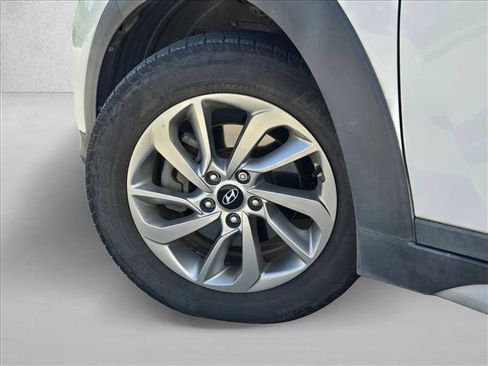 Used 2017 Hyundai Tucson Eco w/ Cargo Package AWD/4WD image 8
