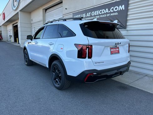 New 2026 Kia Sorento SX Prestige w/ Olive Brown Leather Package image 6