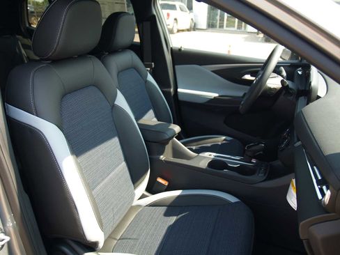 New 2026 Buick Envista Preferred w/ Advanced Safety Package image 14