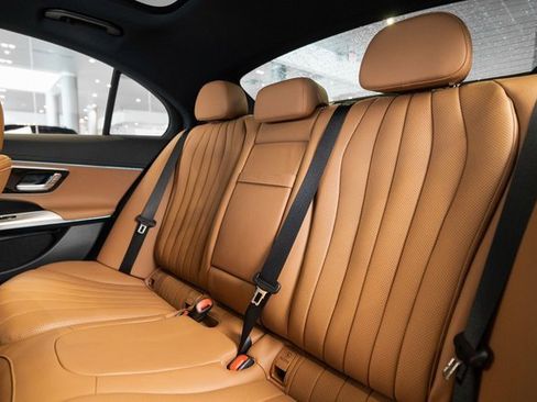 New 2026 Mercedes-Benz E 450 4MATIC Sedan image 29