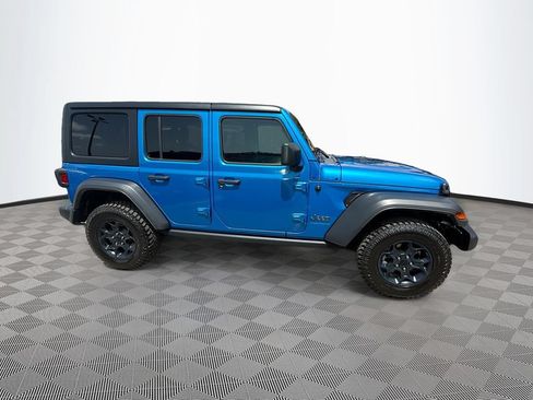 Used 2023 Jeep Wrangler Unlimited w/ Cold Weather Group AWD/4WD image 5