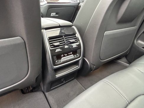 Used 2023 BMW X5 xDrive40i image 25