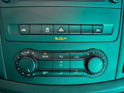 Used 2023 Mercedes-Benz Metris Passenger image 63