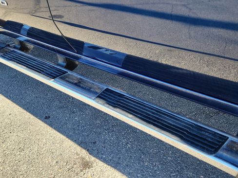 Used 2023 GMC Sierra 3500 Denali w/ Denali Ultimate Package image 28