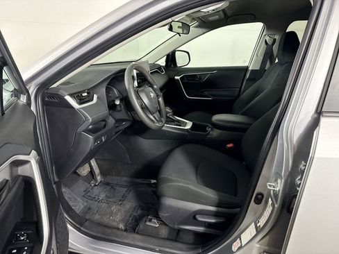 Used 2024 Toyota RAV4 LE image 4