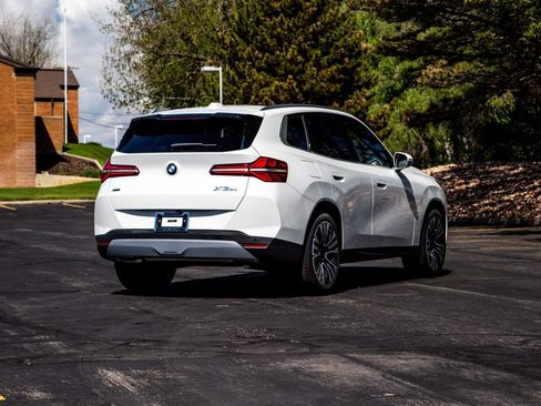 New 2026 BMW X3 xDrive30 w/ Premium Package AWD/4WD image 5