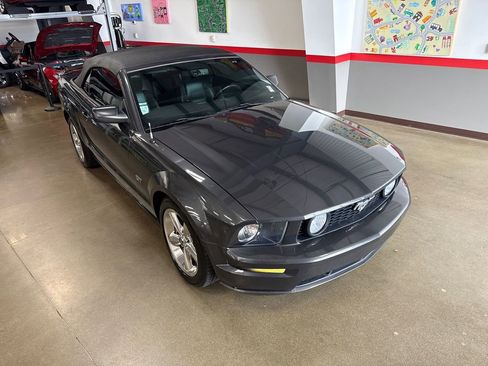 Used 2007 Ford Mustang GT image 12
