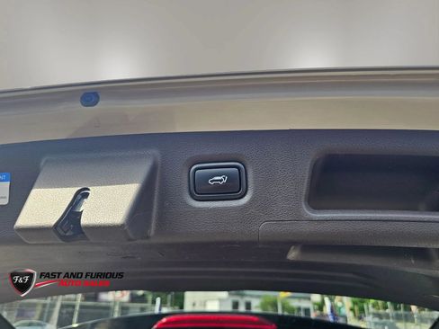 Used 2020 Hyundai Santa Fe SEL AWD/4WD image 35