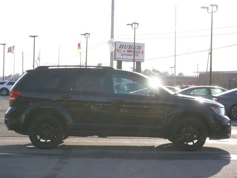 Used 2019 Dodge Journey GT w/ Blacktop Package image 8