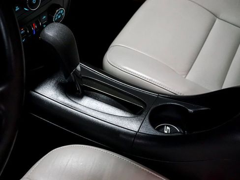Used 2006 Chevrolet Monte Carlo SS w/ Convenience Package FWD image 16