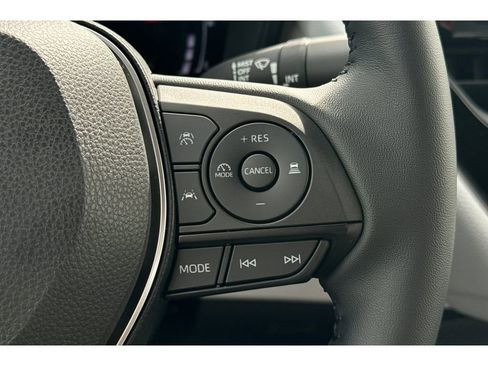 New 2026 Toyota Corolla SE image 25