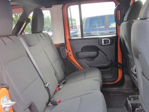 Certified 2025 Jeep Wrangler Unlimited Sport AWD/4WD image 10