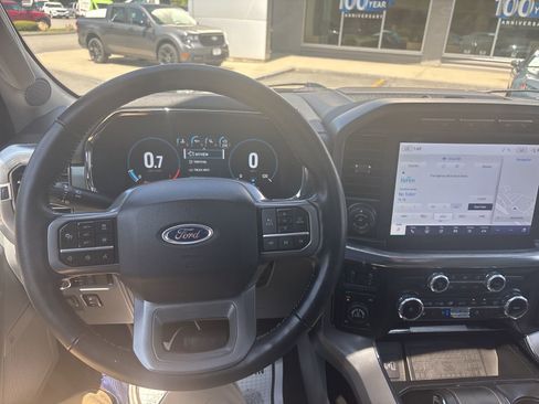 Used 2022 Ford F150 Lariat w/ Equipment Group 502A High image 11