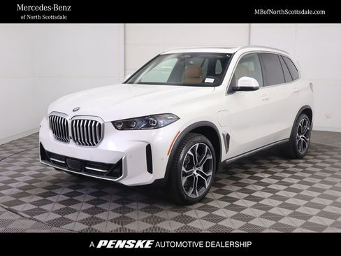 Used 2025 BMW X5 xDrive50e w/ Premium Package image 1