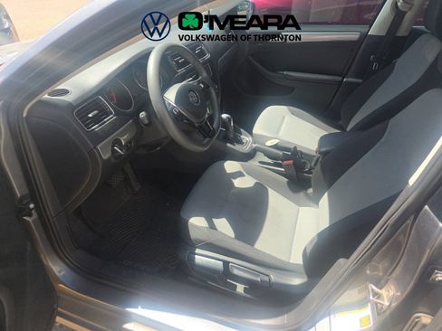 Used 2017 Volkswagen Jetta S FWD image 6