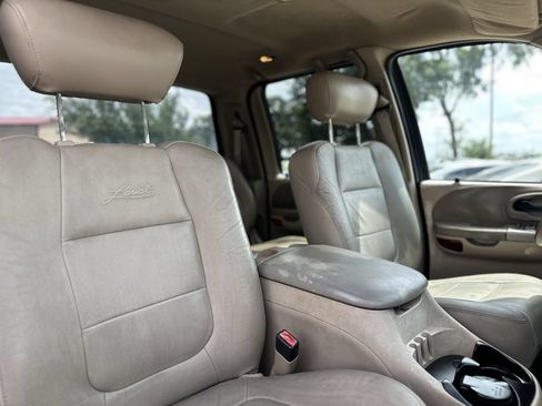 Used 2003 Ford F150 Lariat AWD/4WD image 16