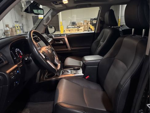 Used 2024 Toyota 4Runner SR5 Premium w/ Moonroof Package image 8