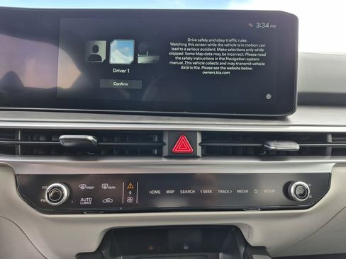 New 2026 Kia Sorento EX AWD/4WD image 8