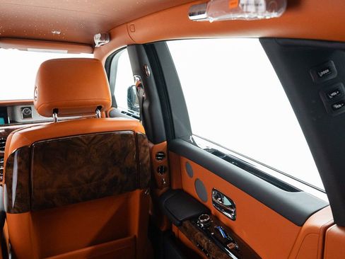 Certified 2023 Rolls-Royce Phantom Sedan RWD image 30