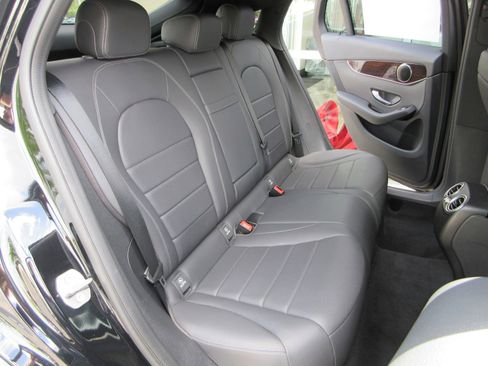 Used 2020 Mercedes-Benz GLC 300 4MATIC Coupe image 20